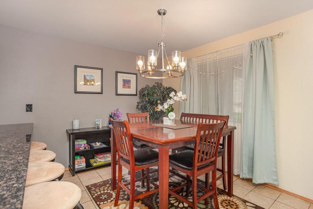 Walk To Downtown Leavenworth * Sleeps 6 + Pets * Ground Level Gem! Lejlighed Eksteriør billede