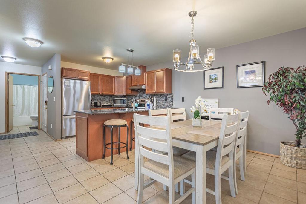 Walk To Downtown Leavenworth * Sleeps 6 + Pets * Ground Level Gem! Lejlighed Eksteriør billede